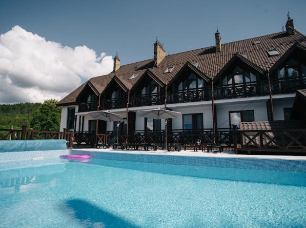 Rubel Aparthotel&Spa Яремче Екстериор снимка